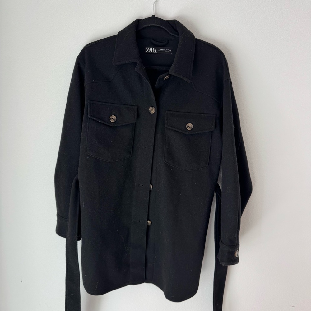 Zara women’s shirt jacket Black